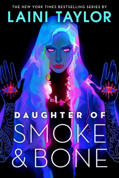 Daughter Of Smoke & Bone 1